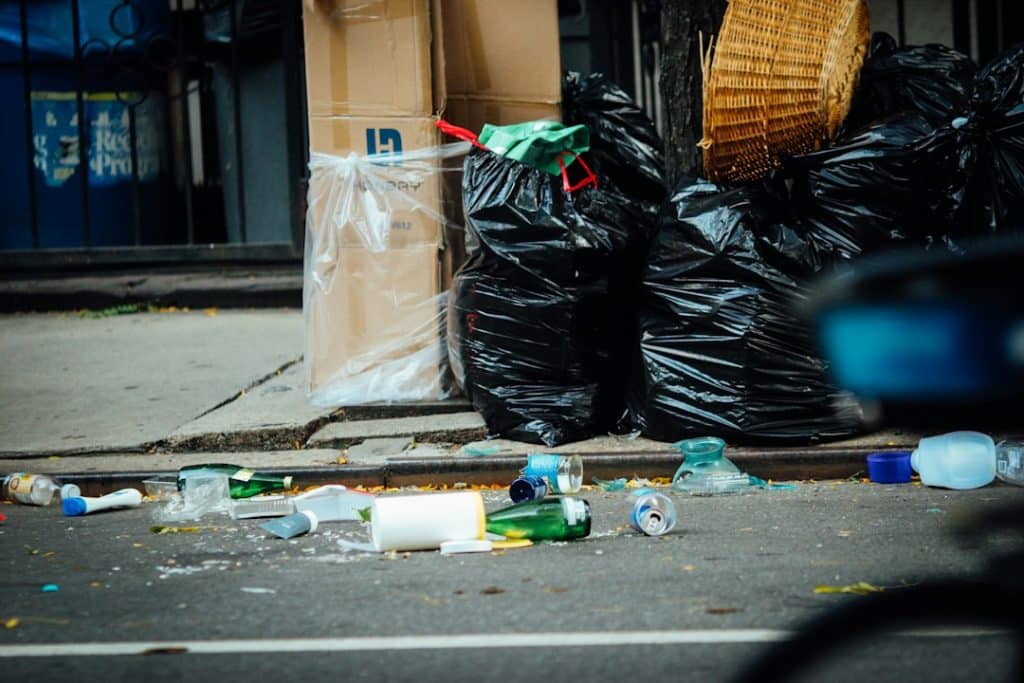 Read more about the article Scrap Metal Removal: Turning Trash into Treasure